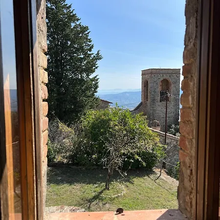 Castello Di Mongiovino Vecchio 